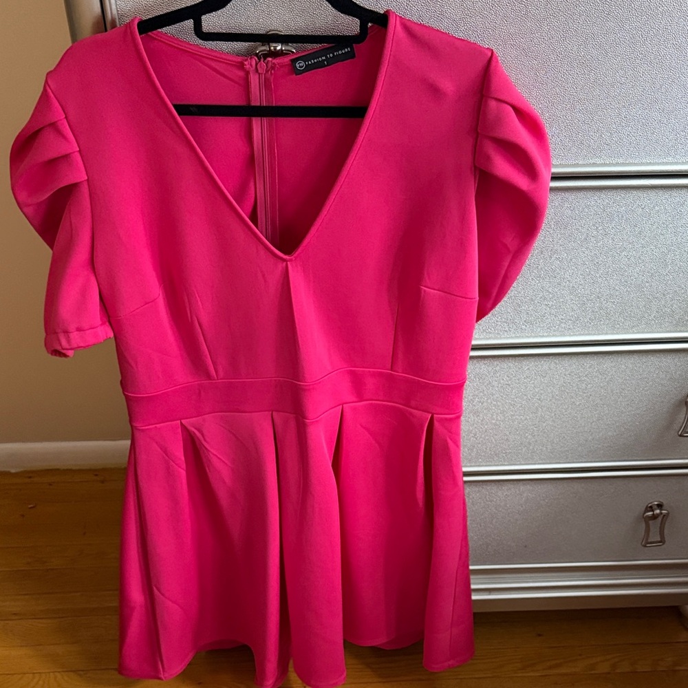 Fashion to Figure Hot Pink V-Neck Blouse